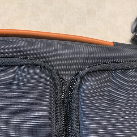 Tom Toc Protective Laptop Shoulder Bag for Laptops Tablets A42-C01D ~10”x ~13" - Picture 5 of 14